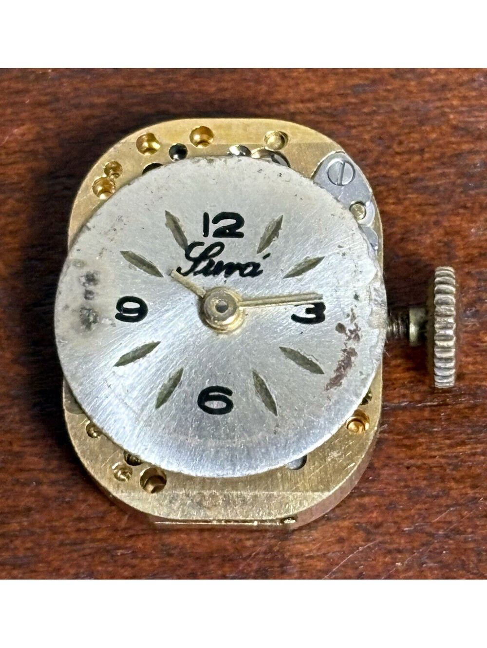 Luma Swiss Manual Mechanical Watch Movement w/ Dial - Vintage Parts Repair